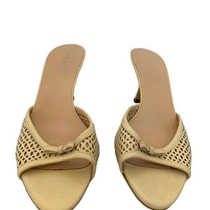 Prada patent leather open toe slide. Size 39.5